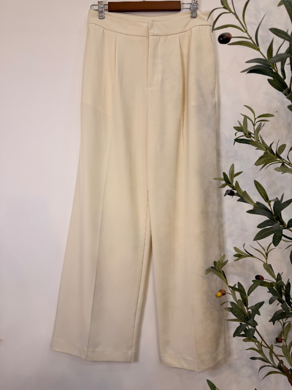 COMMENSE Pleated Wide Leg Trousers Cream Ivory Size L